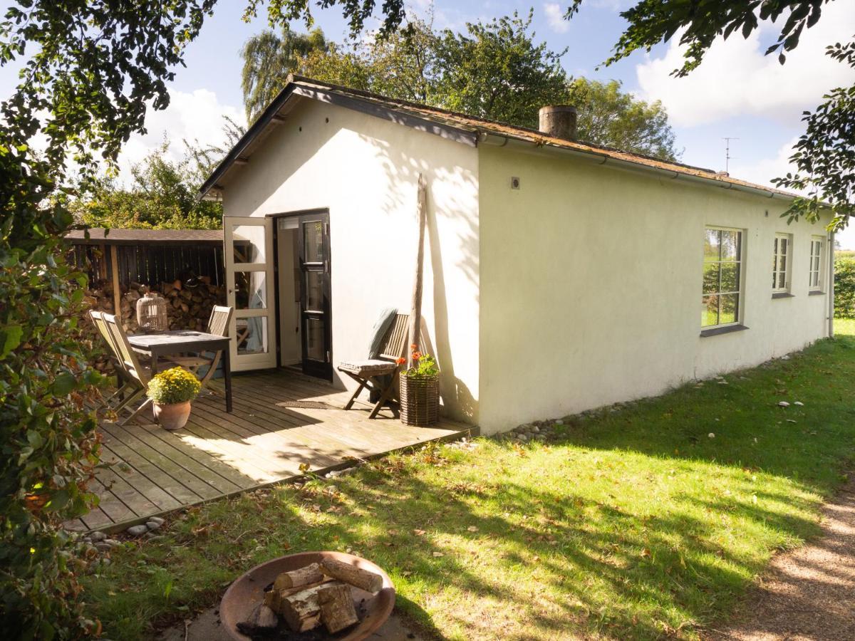 Kamilla'S Cottage, 1 Km. From The Beach Стеге Экстерьер фото